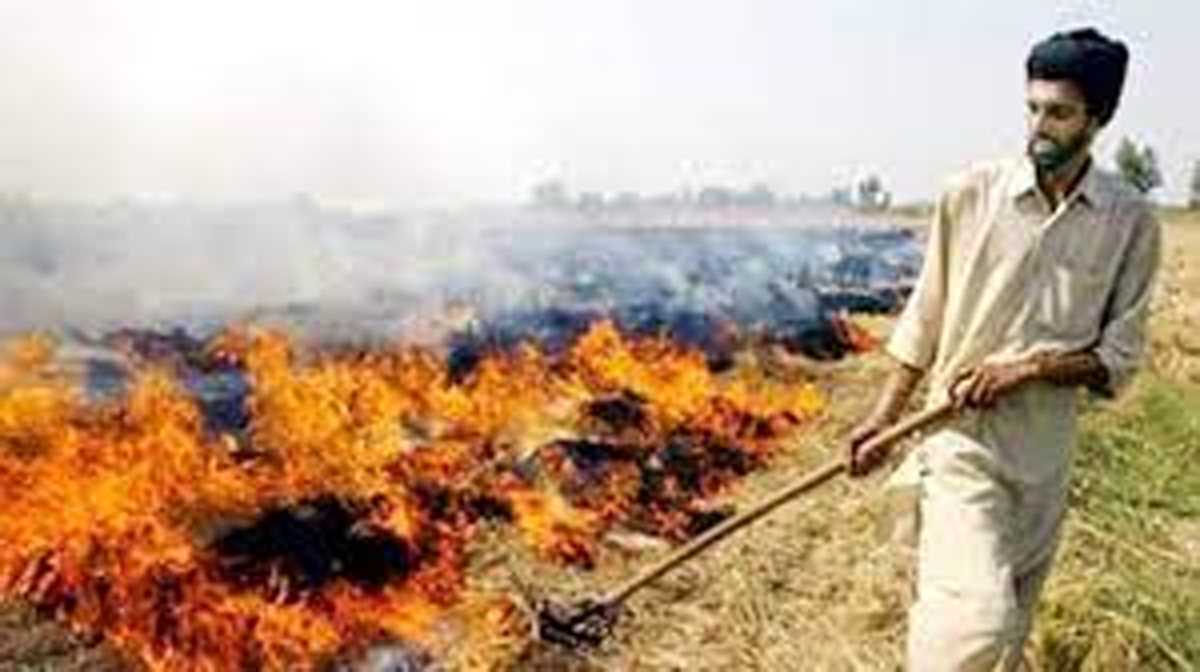 पराली जलाने से होने वाला प्रदूषण गंभीर मसला, सभी को मिलकर करना होगा काम : खट्टर