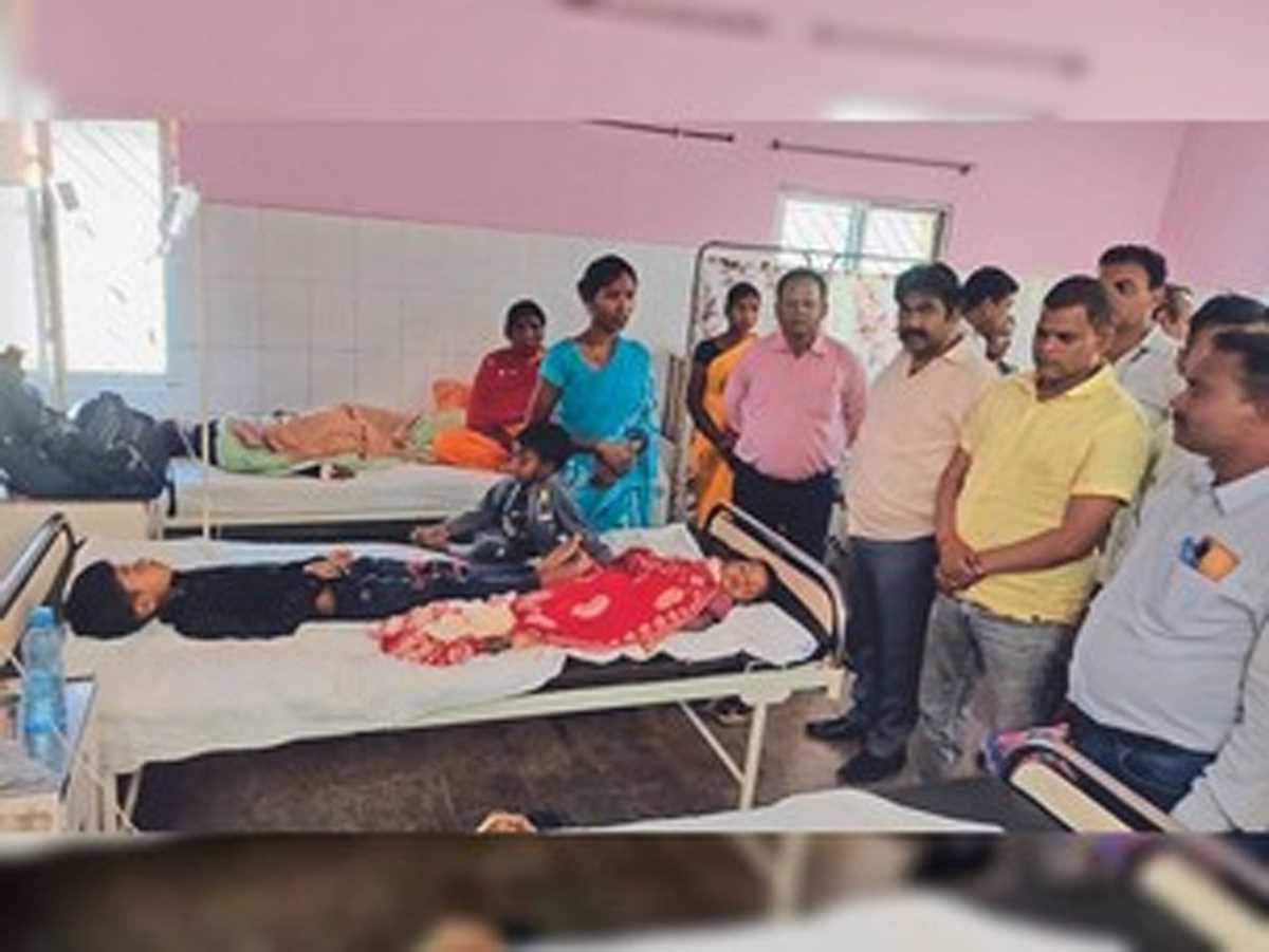 राजस्थान में प्रसाद खाने के बाद 42 बच्चे अस्पताल में भर्ती, नाबालिग लड़की की मौत