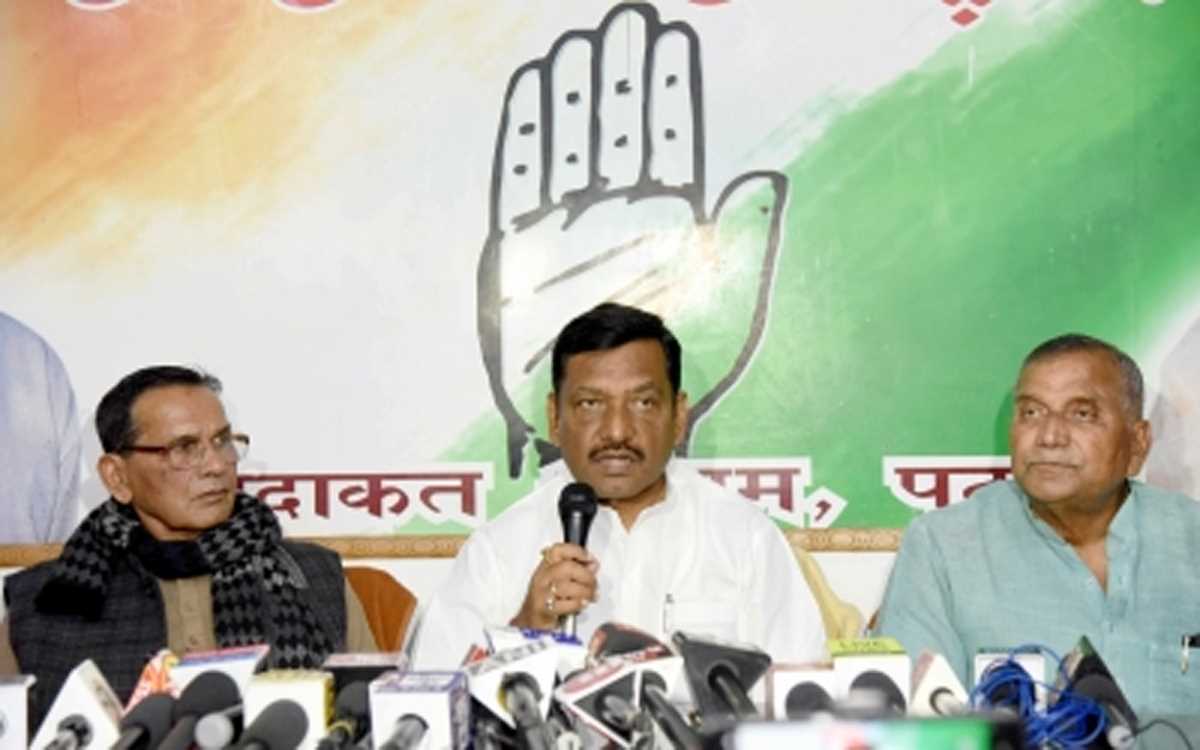 नीतीश कुमार को इंडिया गठबंधन का संयोजक बनाने पर अखिलेश ने कहा, उनमें सारी योग्यता