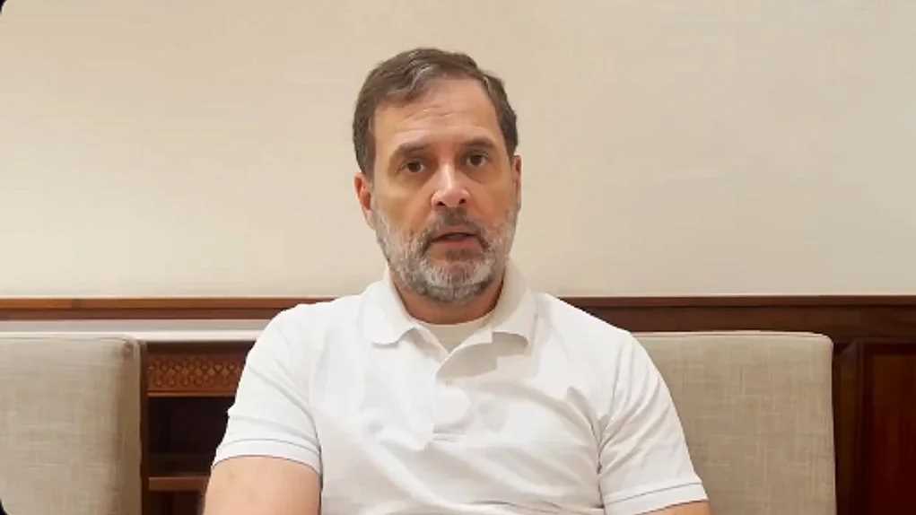 राहुल गांधी ने मंत्री वीरेंद्र कुमार को लिखा पत्र, पूछा-एनसीएससी और एनसीबीसी में पद खाली क्यों?