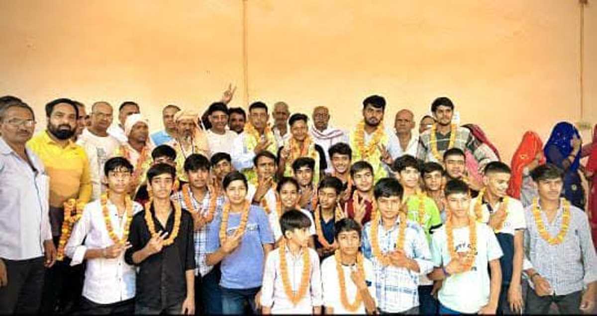 पदक जीतने वाले 25 खिलाड़ियों का किया गया स्वागत