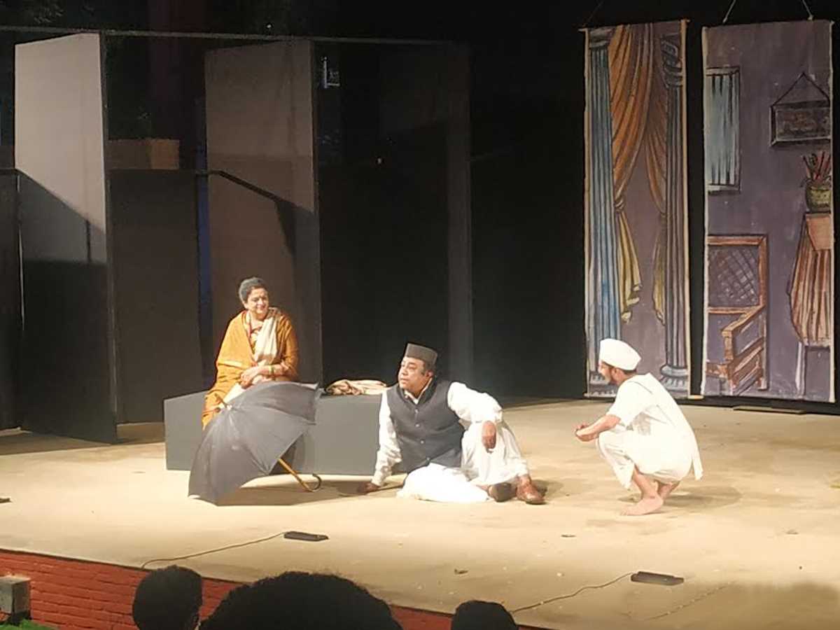 मंच से अलग हैं दुनिया के रंग : नटसम्राट