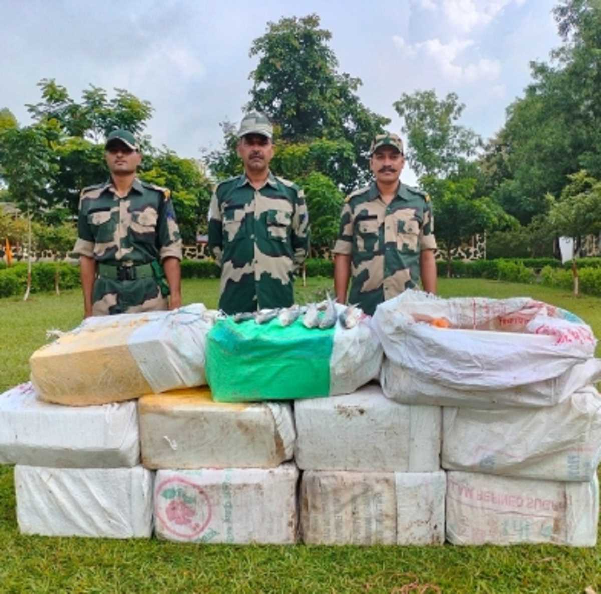 त्रिपुरा में बांग्लादेश सीमा पर 18 लाख से ज्यादा की नशीले पदार्थ बरामद