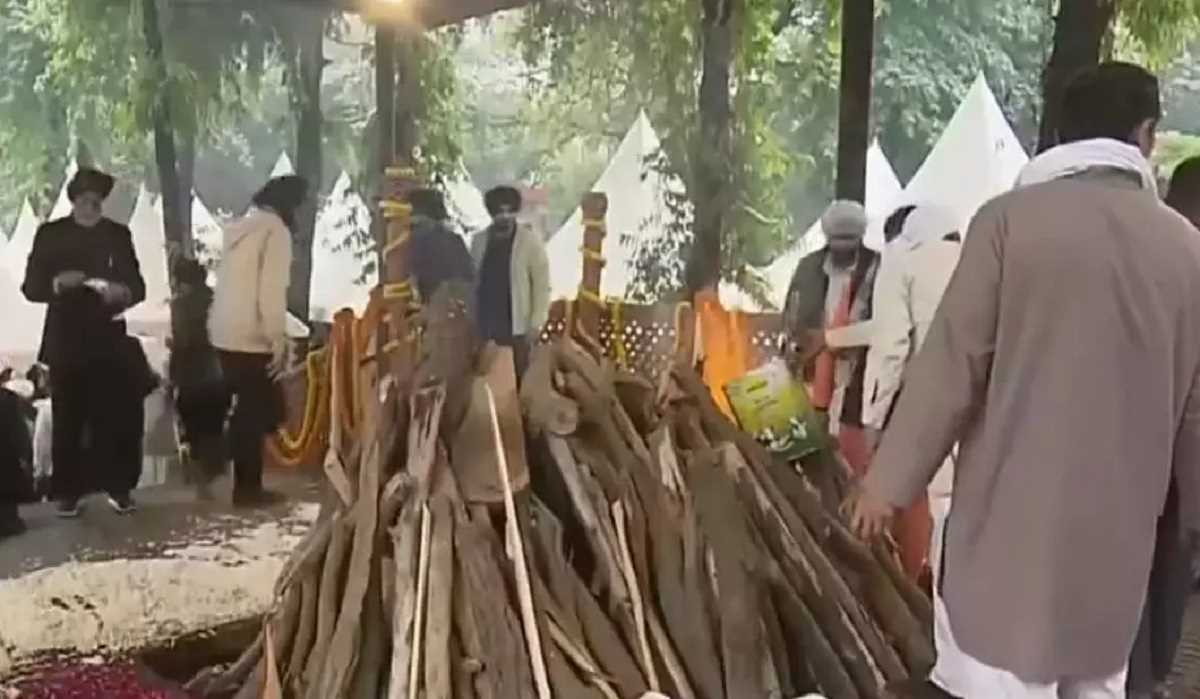 पंचतत्व में विलीन हुए पूर्व पीएम डॉ. मनमोहन सिंह, राजकीय सम्मान के साथ दी आखिरी विदाई