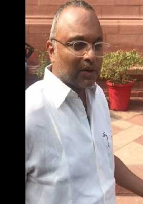 चीनी वीजा घोटाला मामले में कार्ति चिदंबरम से आज पूछताछ करेगी सीबीआई