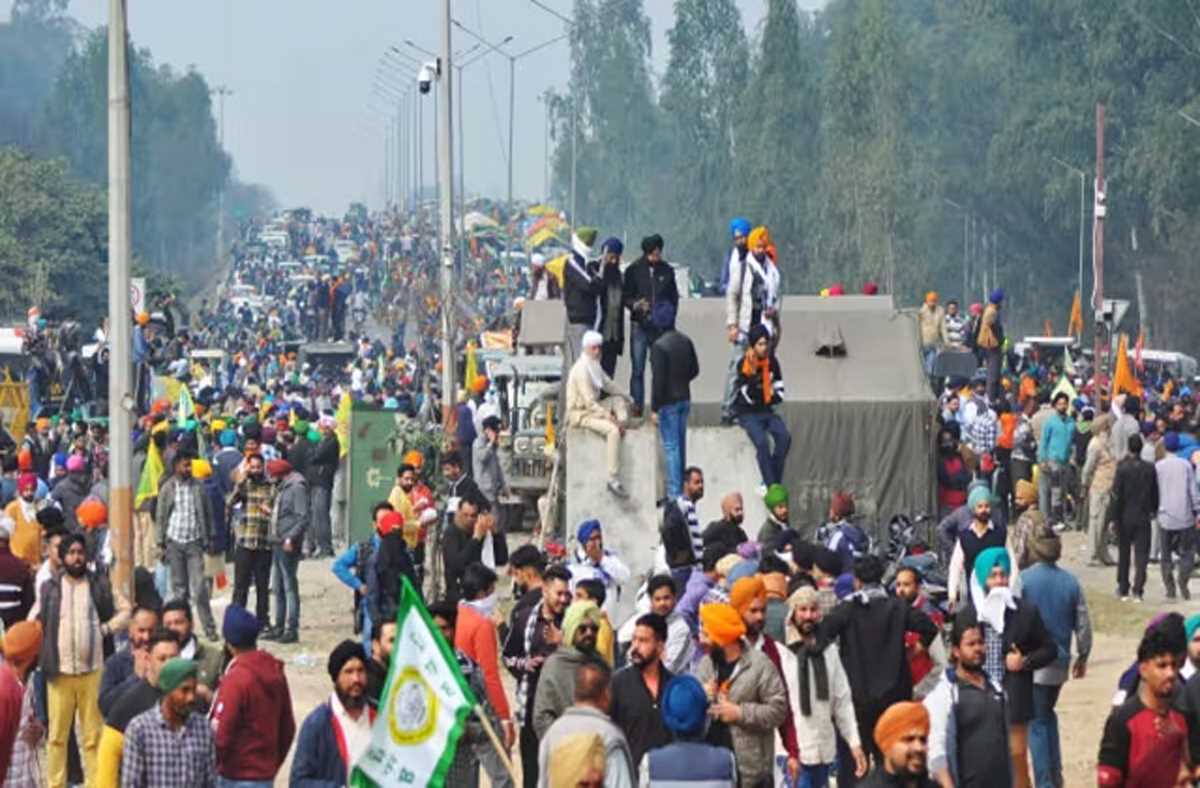 चौथे दौर की वार्ता के बाद किसानों का दिल्ली चलो मार्च 21 फरवरी तक स्थगित चौथे दौर की वार्ता के बाद किसानों का दिल्ली चलो मार्च 21 फरवरी तक स्थगित