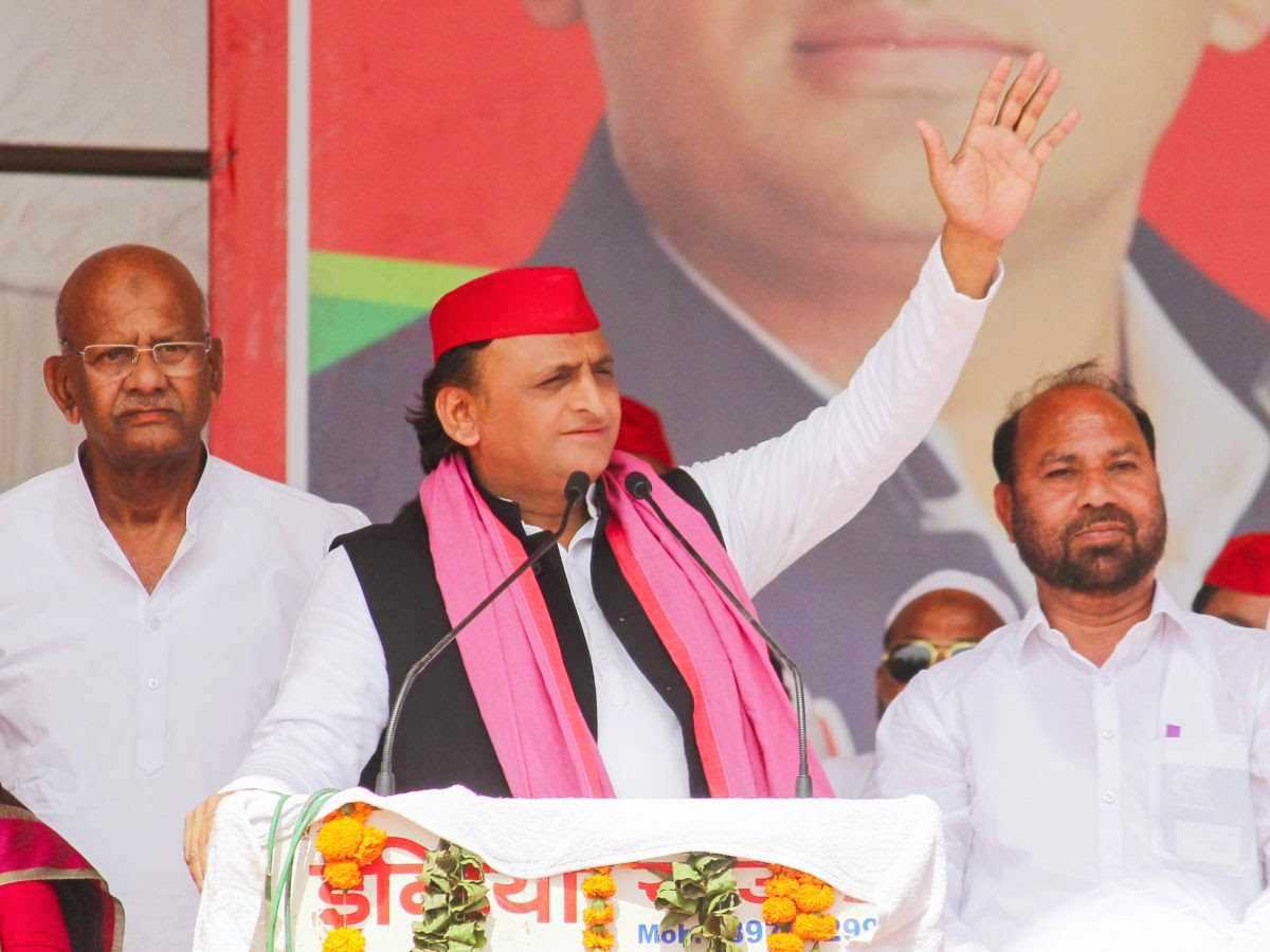 अखिलेश का भाजपा पर वार, बोले - 400 पार का नारा देने पूर्वांचल के चुनाव में नारा भूले