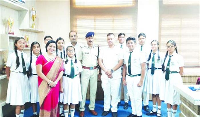 छात्र परिषद का गठन किया गया छात्र परिषद का गठन किया गया