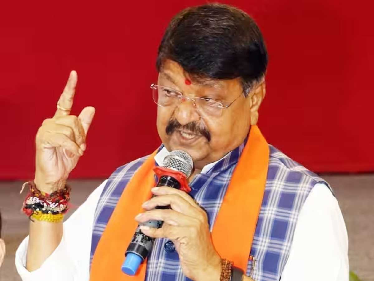 मौजूदा कांग्रेस विधायक के सामने विजयवर्गीय खुद को अगले सीएम के तौर पर कर रहे प्रोजेक्ट