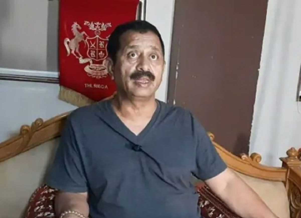 गुजरात के रिबड़ा गांव में राजनीतिक लड़ाई जागीर की लड़ाई में बदली, बढ़ा तनाव गुजरात के रिबड़ा गांव में राजनीतिक लड़ाई जागीर की लड़ाई में बदली, बढ़ा तनाव