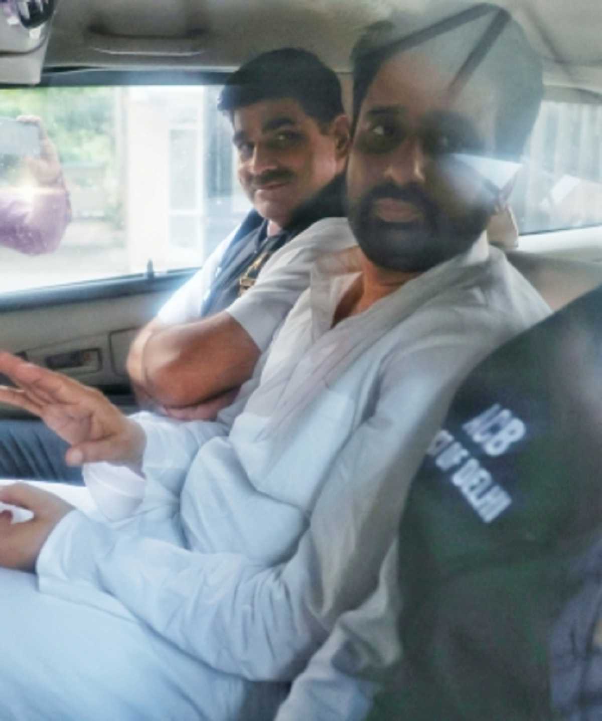 AIIMS से डिस्चार्ज किए गए AAP विधायक अमानतुल्लाह खान, आज अदालत में होगी पेशी