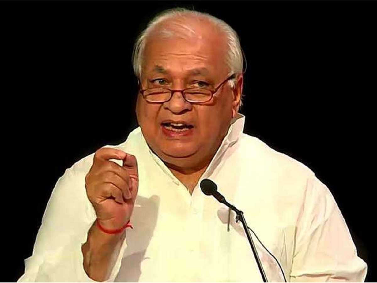 केरल के राज्यपाल ने सीएम पिनाराई विजयनकी आलोचना की