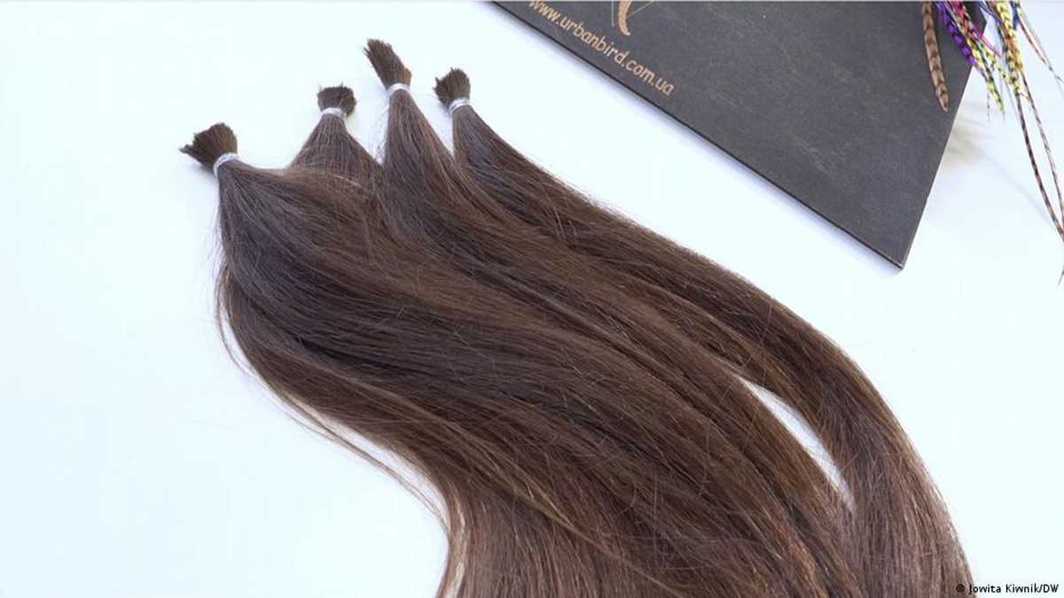 पर्यावरण को बचाने में मददगार बन रहे हैं कटे हुए बाल