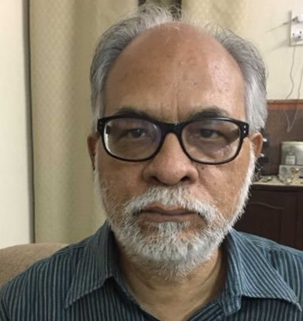 जनता की आंखों पर पट्टी बांधने के खेल