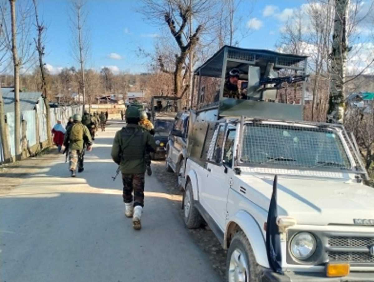 जम्मू-कश्मीर के कुपवाड़ा में हिज्ब मॉड्यूल का भंडाफोड़, आतंकियों के पांच सहयोगी गिरफ्तार