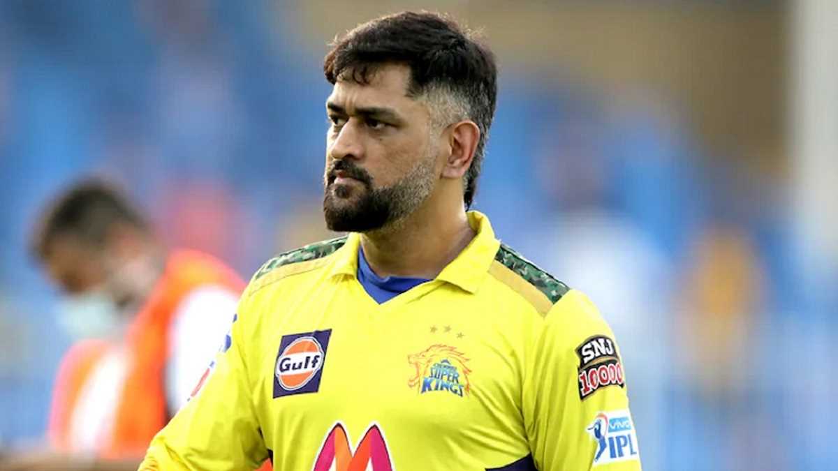 एमएस धोनी ने क्यों लिया था अचानक संन्यास, सामने आया चौंकाने वाला सच