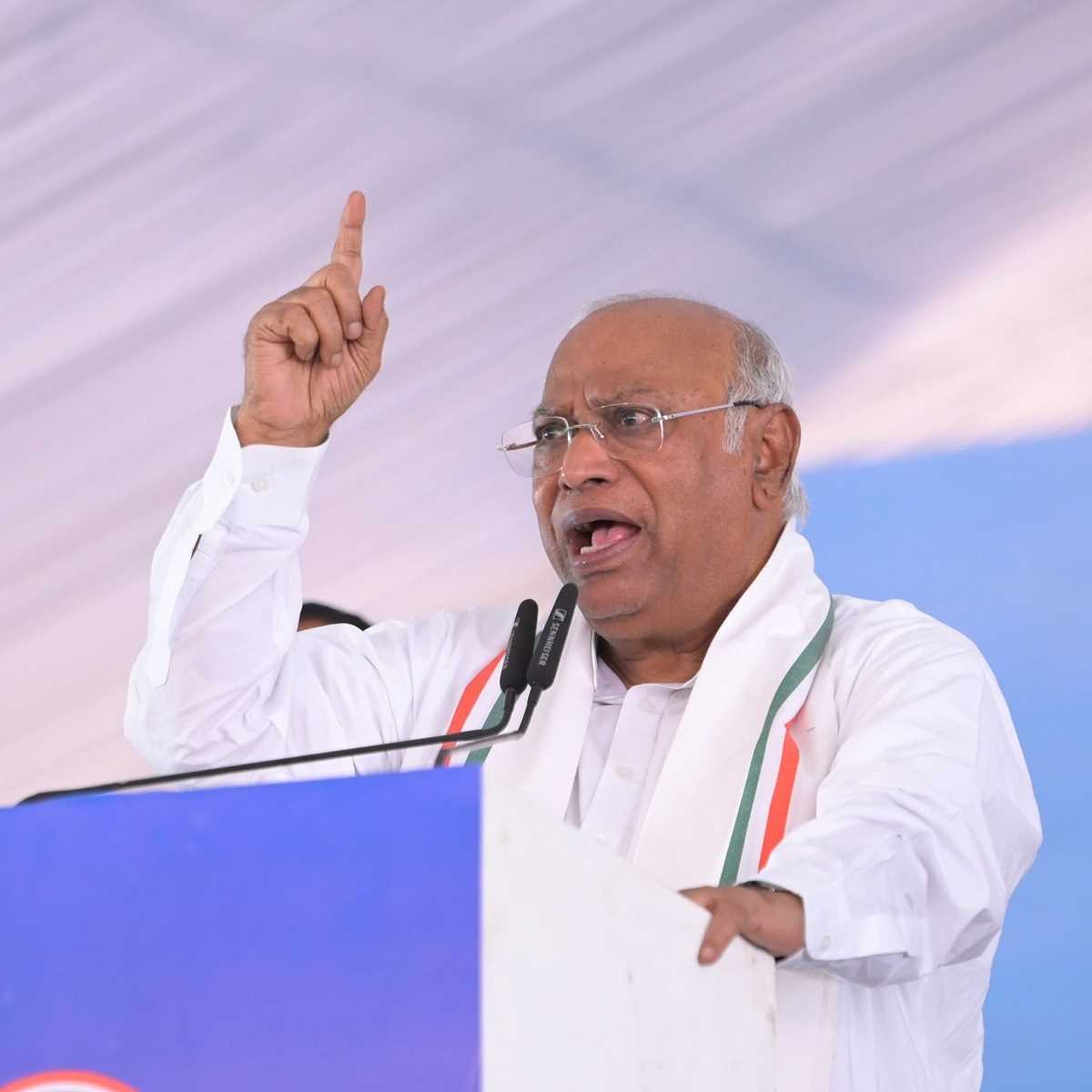 पहलगाम आंतकी हमला दुखद घटना, हम सरकार के साथ : मल्लिकार्जुन खड़गे