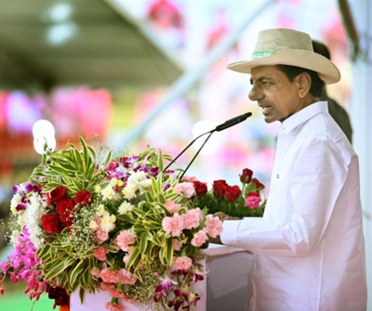 आदिवासी कोटा बढ़ाकर 10 प्रतिशत करेगा तेलंगाना आदिवासी कोटा बढ़ाकर 10 प्रतिशत करेगा तेलंगाना