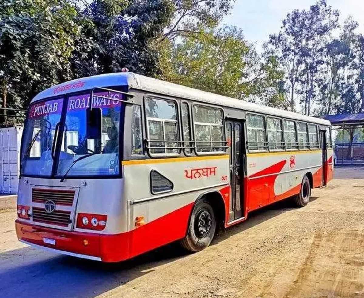 पंजाब की सड़कों से 3,000 रोडवेज की बस नदारद, यात्रियों को हुई परेशानी