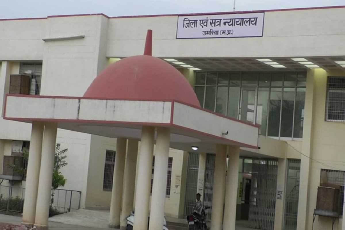 फर्जी सीबीआई अधिकारी को तीन साल की सजा