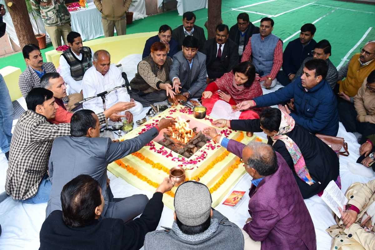 पूर्व प्रधानमंत्री चौधरी चरण सिंह की जयंती मनाई