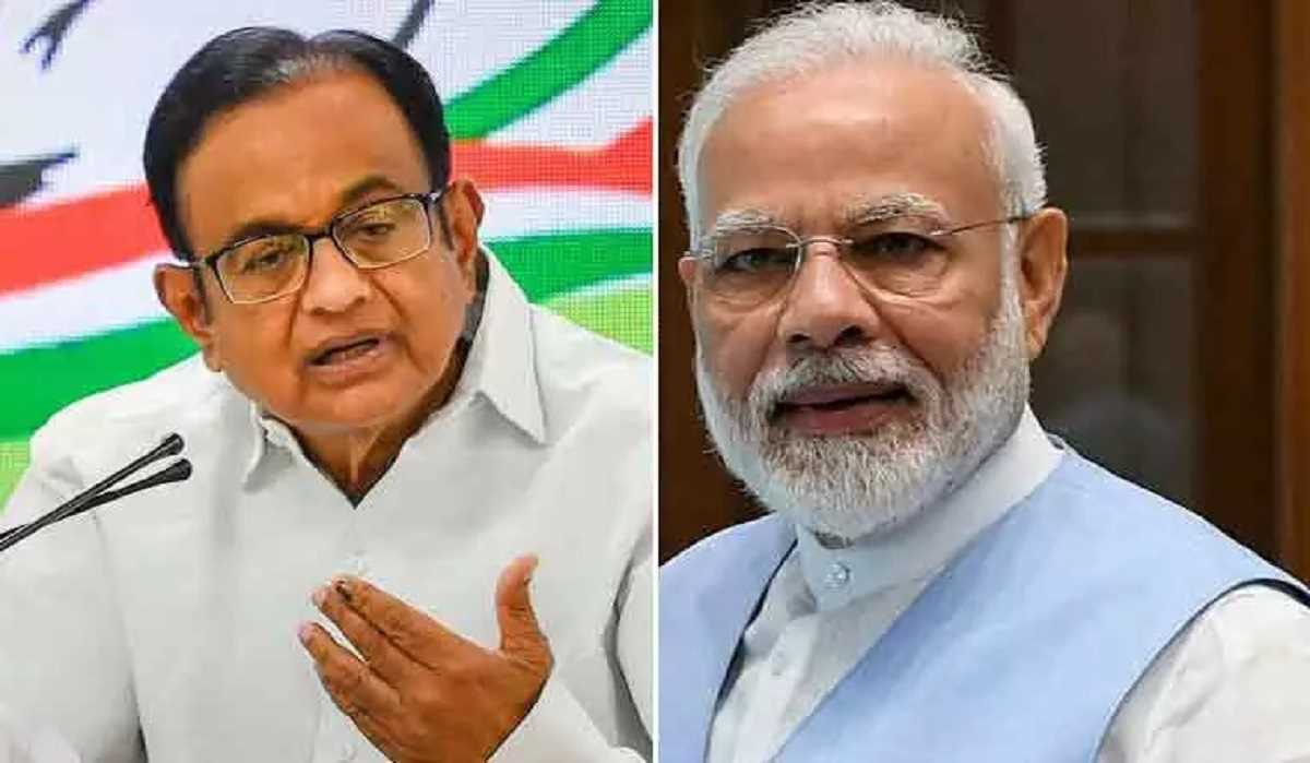 कांग्रेस की बैठक में चिदंबरम हुए बेहोश, तो पीएम मोदी ने स्वास्थ्य मंत्री को ‘उत्तम चिकित्सा’ मुहैया कराने का दिया निर्देश