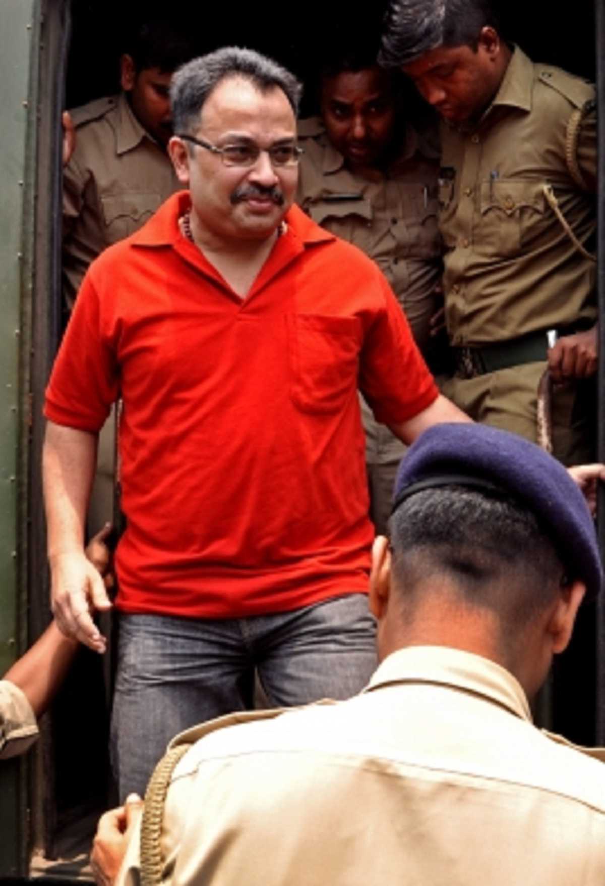 केंद्रीय एजेंसी भाजपा के दबाव में बना रही चार्जशीट : तृणमूल केंद्रीय एजेंसी भाजपा के दबाव में बना रही चार्जशीट : तृणमूल