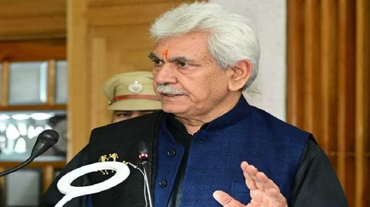 जम्मू-कश्मीर में 10 किग्रा अतिरिक्त राशन रियायती दरों पर मिलेगा : सिन्हा जम्मू-कश्मीर में 10 किग्रा अतिरिक्त राशन रियायती दरों पर मिलेगा : सिन्हा