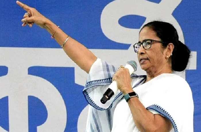 राष्ट्रपति के चुनाव से पहले विपक्ष होगा एकजुट, 15 जून को ममता बनर्जी ने बुलाई दिल्ली में संयुक्त बैठक राष्ट्रपति के चुनाव से पहले विपक्ष होगा एकजुट, 15 जून को ममता बनर्जी ने बुलाई दिल्ली में संयुक्त बैठक