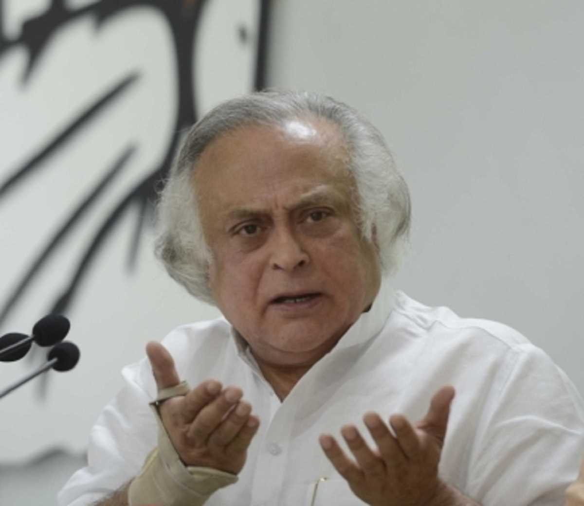 कांग्रेस ने एक राष्ट्र, एक चुनाव पैनल की संरचना पर केंद्र पर साधा निशाना कांग्रेस ने एक राष्ट्र, एक चुनाव पैनल की संरचना पर केंद्र पर साधा निशाना