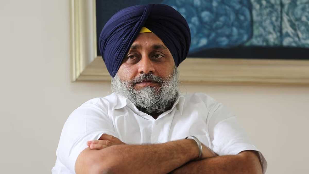 सुखबीर बादल ने अकाली दल प्रमुख पद से दिया इस्तीफा