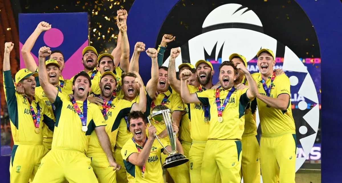 ऑस्ट्रेलिया के सिर पर सजा विश्वकप का ताज, 6 विकेट से जीता मैच