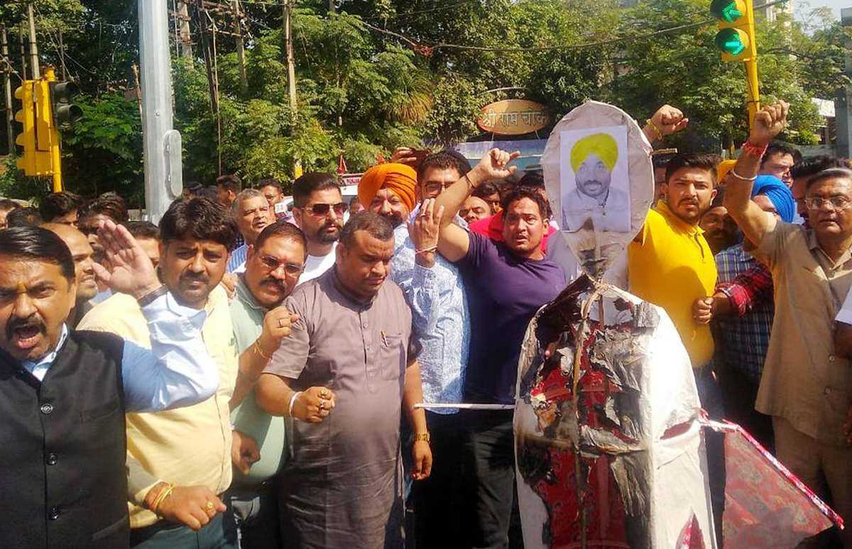 भाजपा ने भगवंत मान का पुतला फूंक किया प्रदर्शन