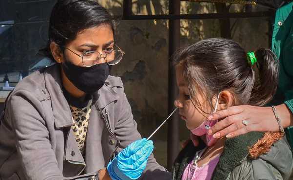 देश में पिछले 24 घंटों में  सामने आए कोरोना के 1,260  नए मामले, एक दिन में 83 मौत दर्ज