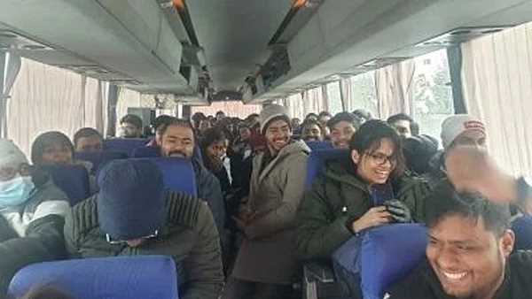 ओडिशा के 65 छात्रों को युद्धग्रस्त खारकीव से सुरक्षित स्थान पर पहुंचाया गया ओडिशा के 65 छात्रों को युद्धग्रस्त खारकीव से सुरक्षित स्थान पर पहुंचाया गया