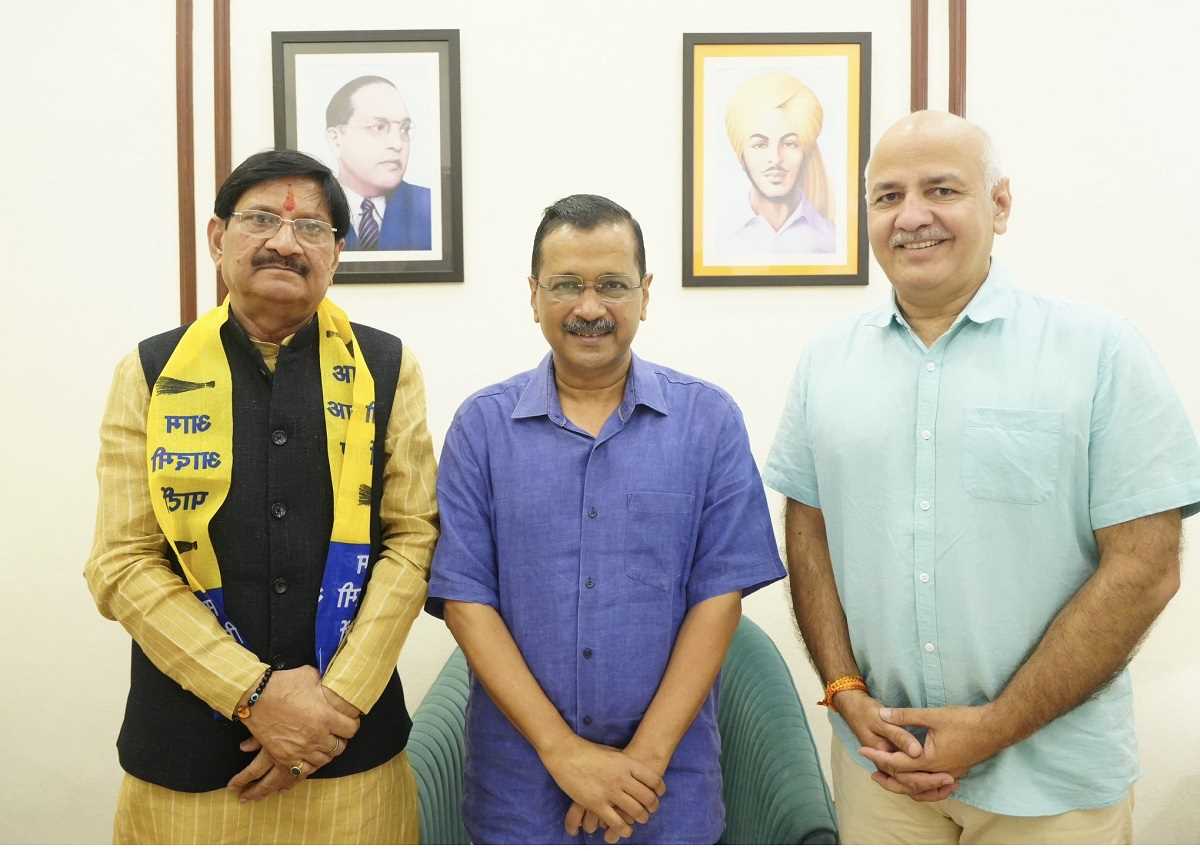 दिल्ली : आप में शामिल हुए भाजपा के वरिष्ठ नेता बीबी त्यागी