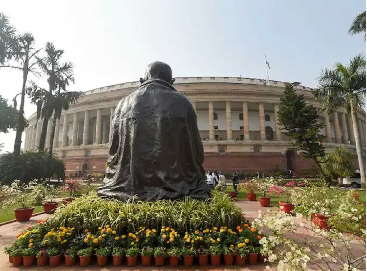 Parliament Winter Session: केंद्र सरकार ने शीतकालीन सत्र से पहले 6 दिसंबर को बुलाई सर्वदलीय बैठक