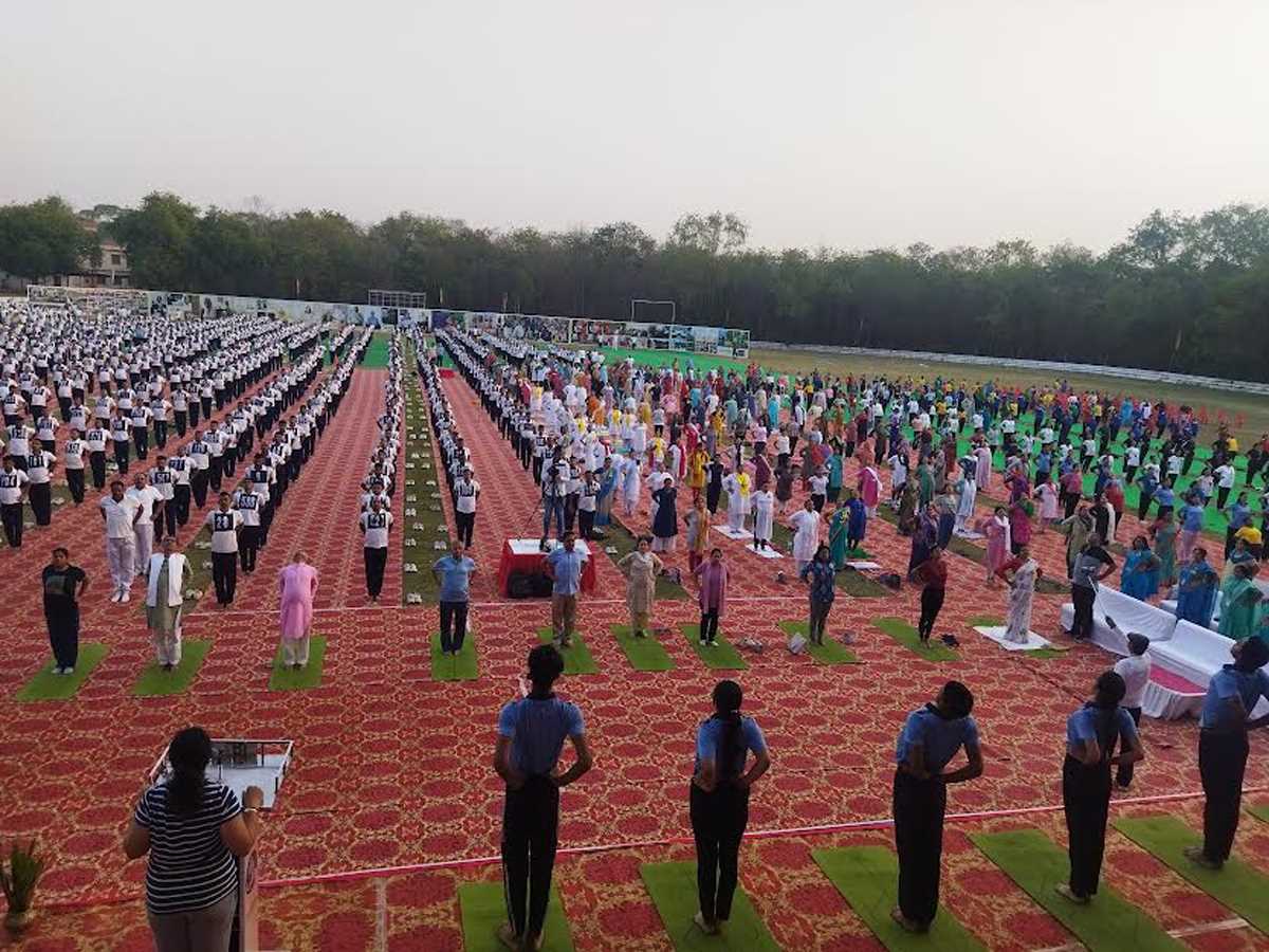 ग्वालियर वासियों ने लिया योग से निरोग रहने का गुरुमंत्र