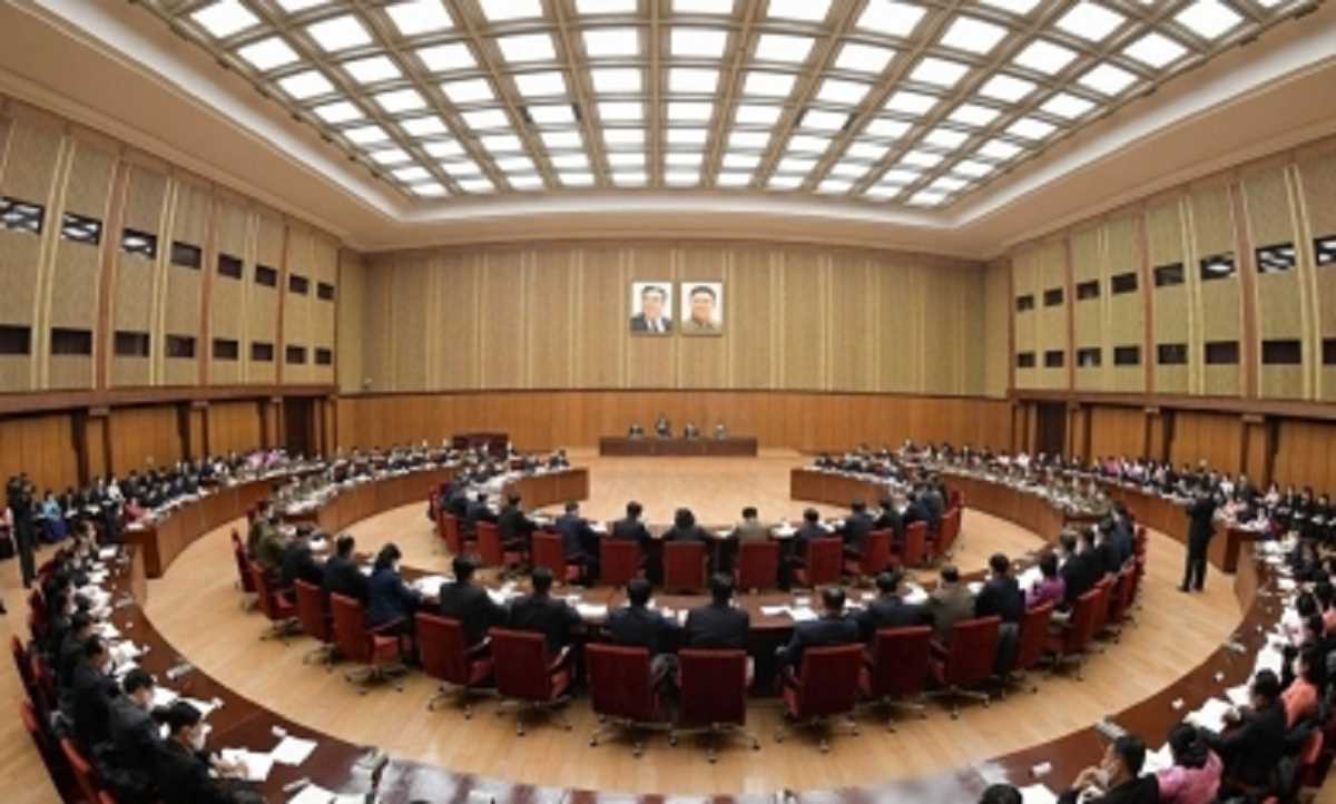 किम जोंग-उन की उपस्थिति के बिना उत्तर कोरिया ने प्रमुख संसदीय बैठक की आयोजित