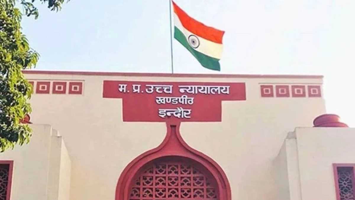 इंदौर : उच्च न्यायालय ने स्पीकर नरेंद्र तोमर और विधायक निर्मला सप्रे को नोटिस जारी किया