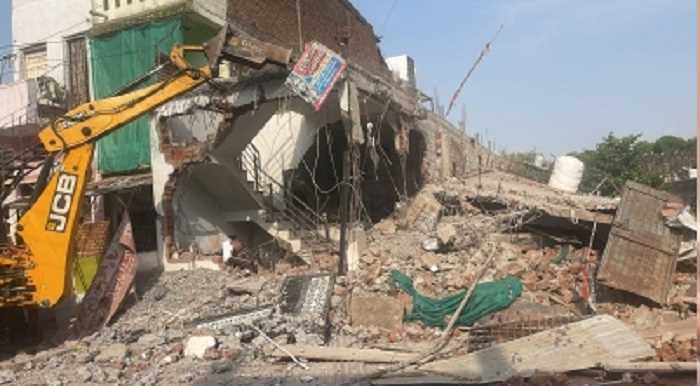 हाईकोर्ट ने खरगोन हिंसा के मुआवजे पर मप्र सरकार से मांगा जवाब हाईकोर्ट ने खरगोन हिंसा के मुआवजे पर मप्र सरकार से मांगा जवाब