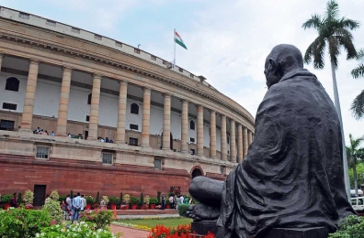 संसद में जारी रहेगा गतिरोध, जल्दी खत्म हो सकता है बजट सत्र संसद में जारी रहेगा गतिरोध, जल्दी खत्म हो सकता है बजट सत्र