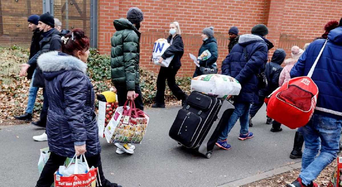 बगैर दस्तावेज वाले शरणार्थियों को सीमा से ही लौटाएगा जर्मनी