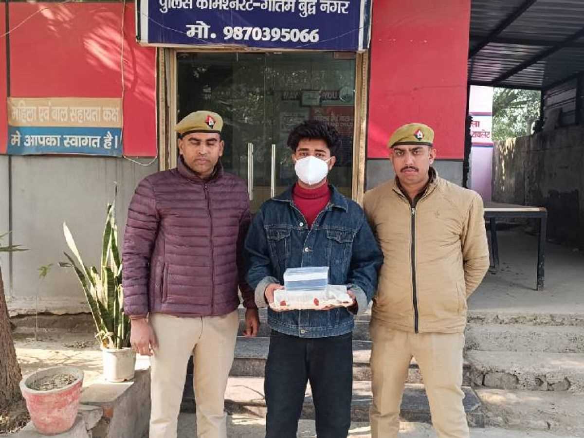 नोएडा : फर्जी फोन पे से पेमेंट करने वाला शातिर गिरफ्तार