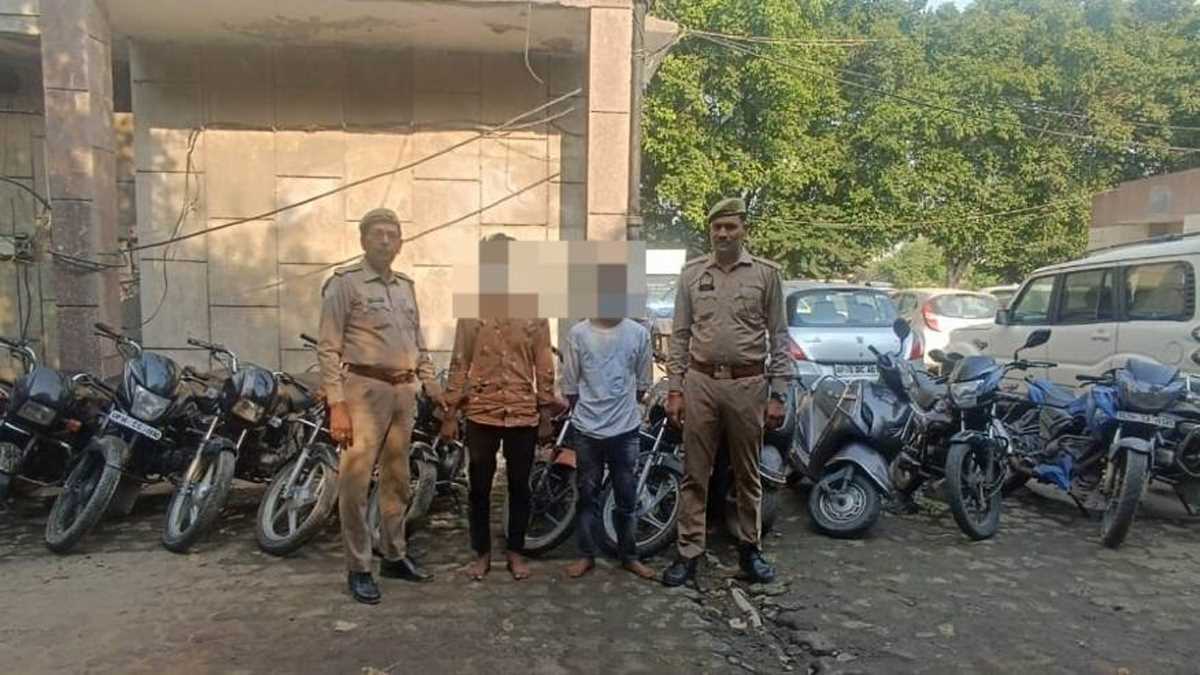 गाजियाबाद में दो शातिर वाहन चोर गिरफ्तार, 15 बाइक बरामद