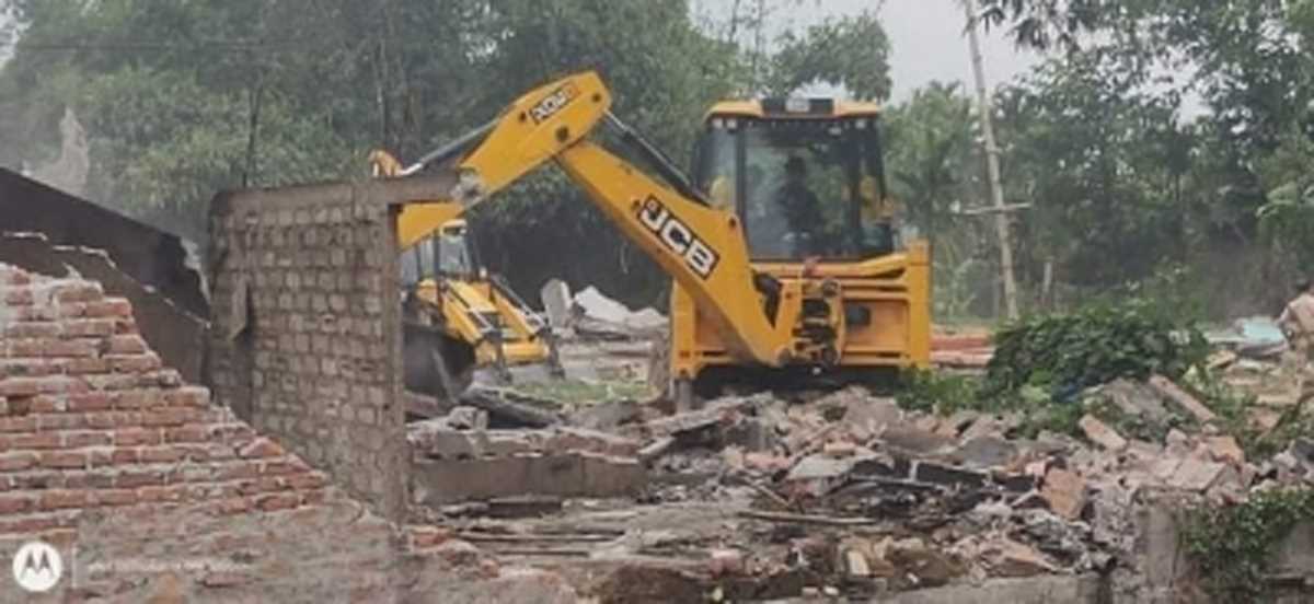 असम के सोनितपुर में बड़े पैमाने पर बेदखली अभियान असम के सोनितपुर में बड़े पैमाने पर बेदखली अभियान