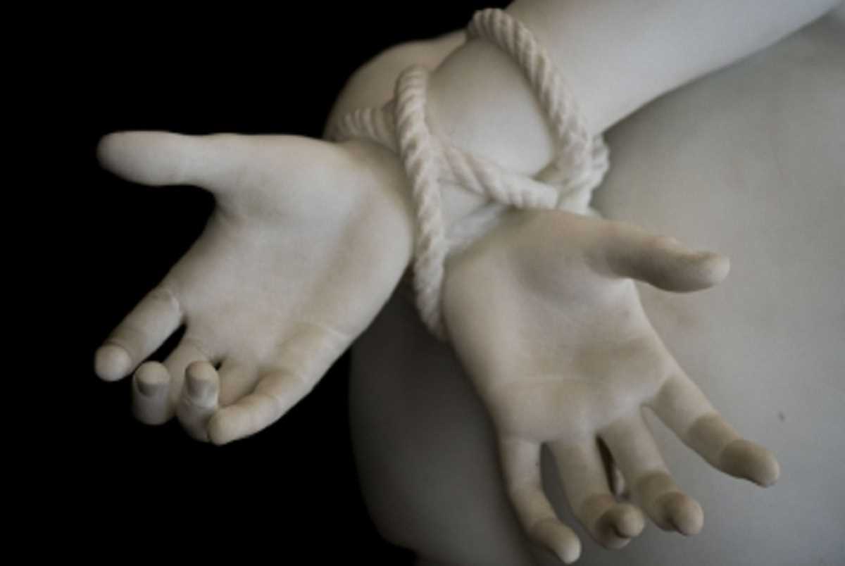 जम्मू-कश्मीर : बच्चे के अपहरण में शामिल महिला पर पीएसए के तहत केस दर्ज