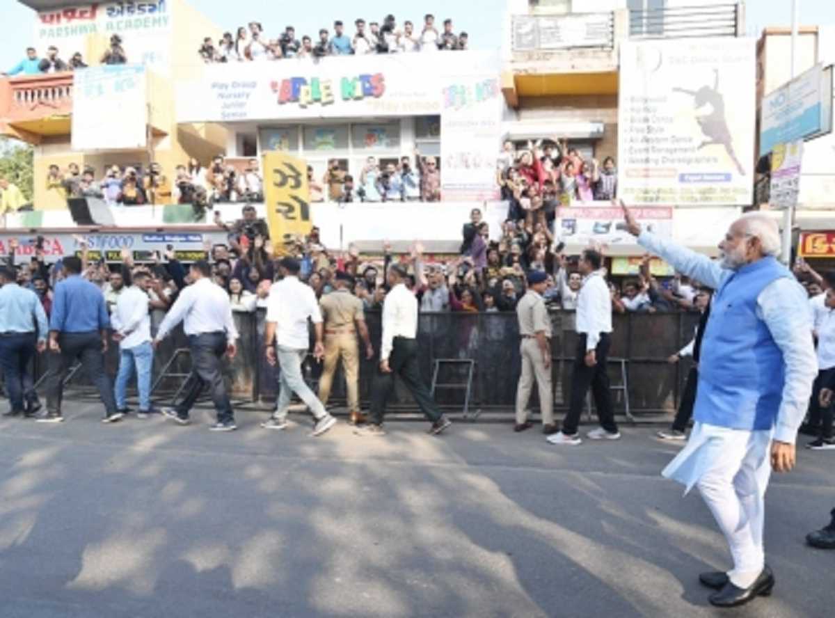 गुजरात में वोटिंग और दिल्ली में भाजपा की बड़ी मीटिंग- पीएम मोदी करेंगे संबोधित गुजरात में वोटिंग और दिल्ली में भाजपा की बड़ी मीटिंग- पीएम मोदी करेंगे संबोधित