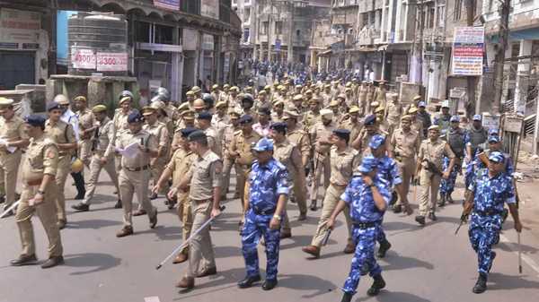 यूपी के सहारनपुर में प्रदर्शनकारियों के घर पर चला बुलडोजर, 64 को भेजा गया जेल