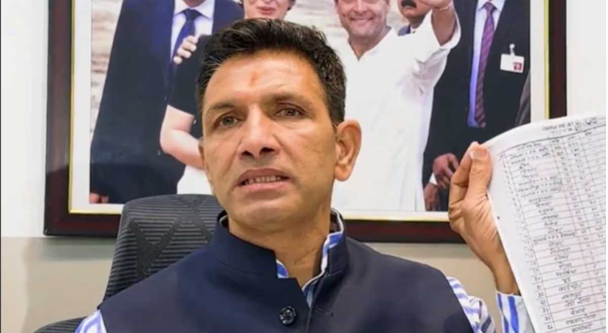 मध्य प्रदेश में 20 हजार करोड़ का घपला, सौरभ शर्मा की जान को खतरा : जीतू पटवारी मध्य प्रदेश में 20 हजार करोड़ का घपला, सौरभ शर्मा की जान को खतरा : जीतू पटवारी